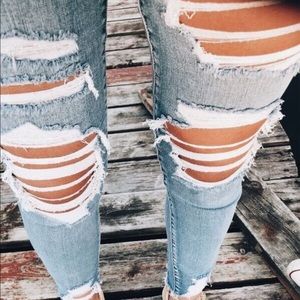 Cute ripped jeans from american eagle